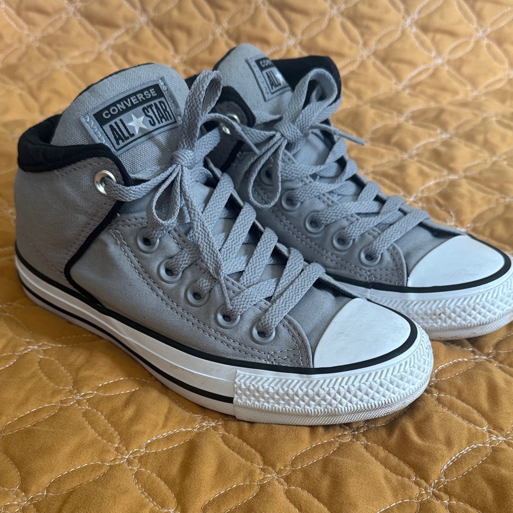 Converse All Star Light Gray High-Tops